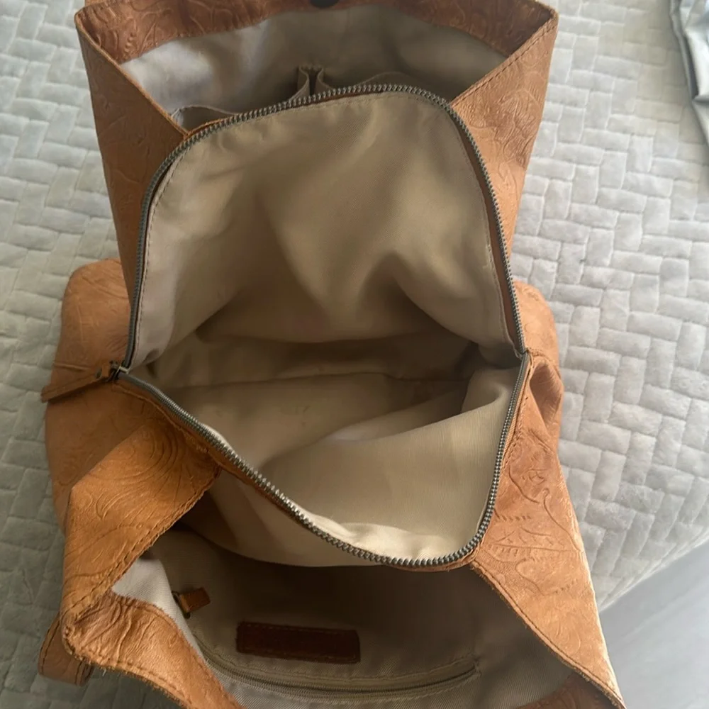 COPY - ALCO American Leather Company Buttery Soft Leather Tote Bag, super soft!!